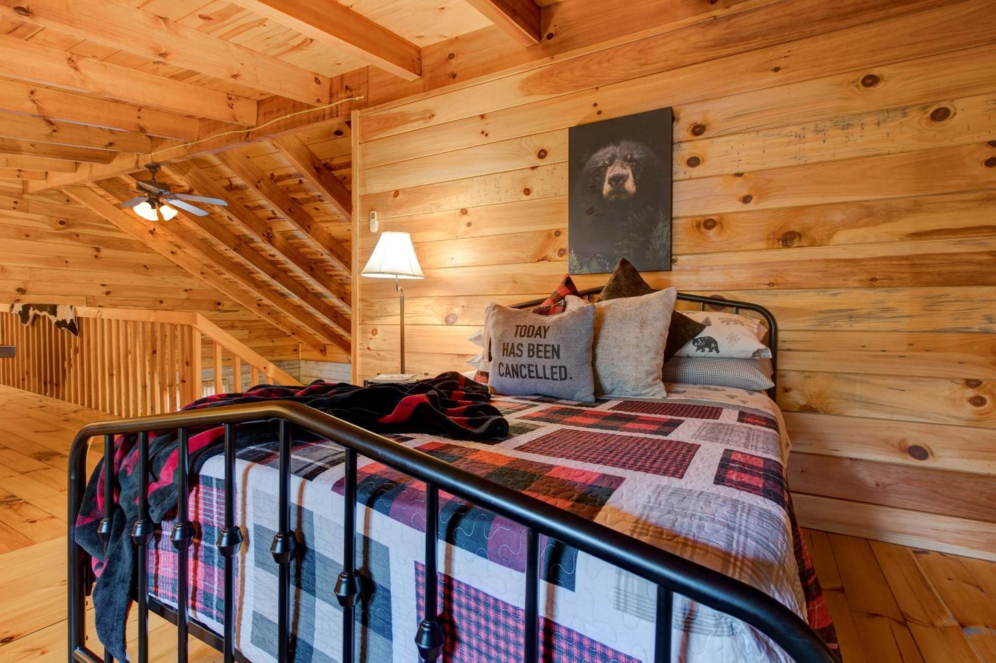 The Willow, Secluded And Cozy Country