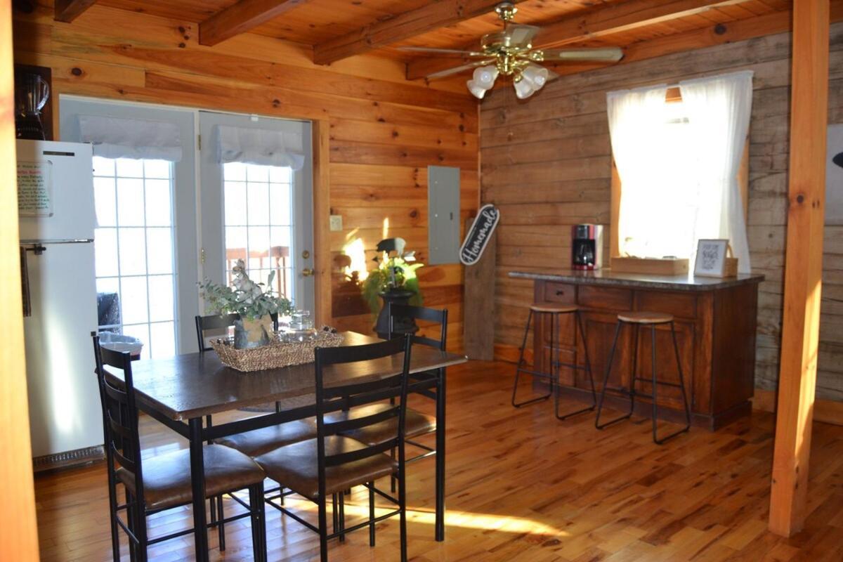 The Willow, Secluded And Cozy Country Holiday home *